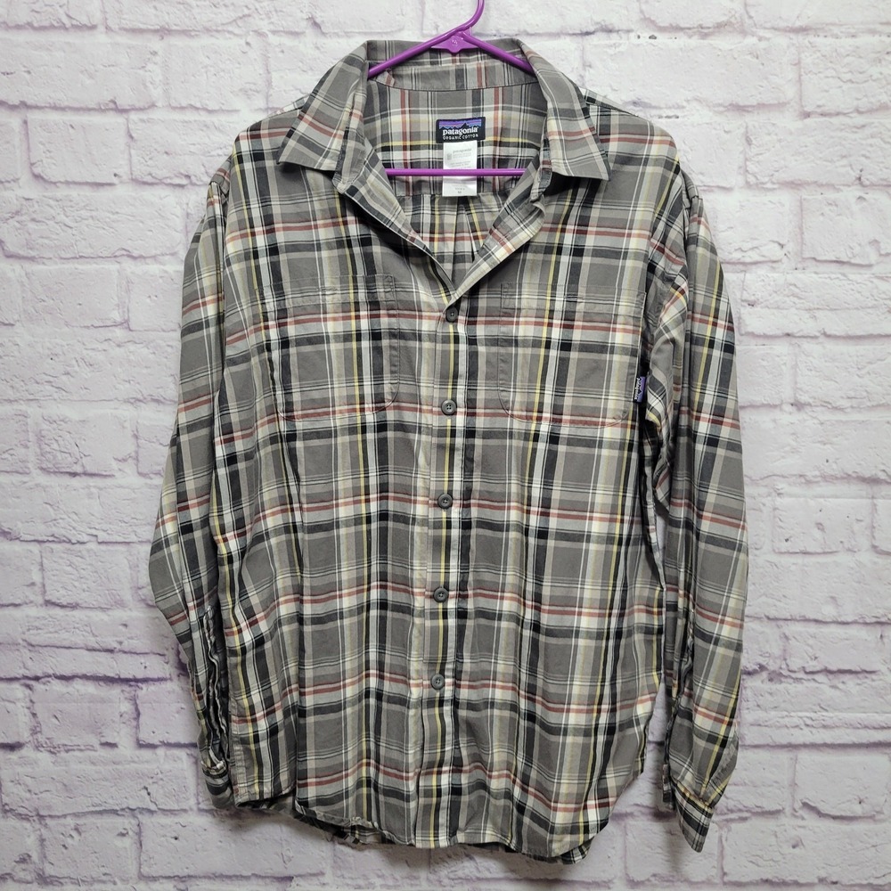 Patagonia Gray Plaid Button Shirt Mens M Soft‎ Outdoor Preppy Hiking Travel